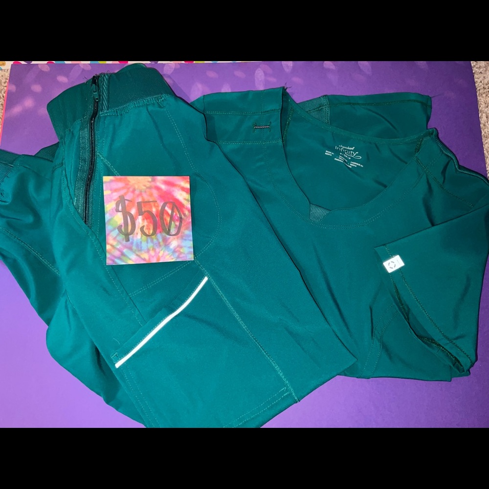 Cherokee Infinity scrub set, both are size S.